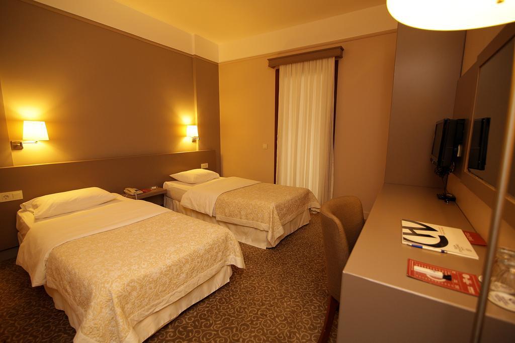 Grand Cavusoglu Hotel Cayeli ภายนอก รูปภาพ